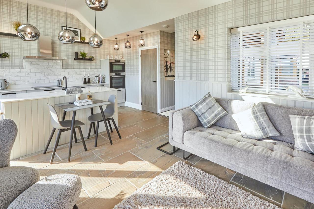Host & Stay - The Stables Ярм Экстерьер фото